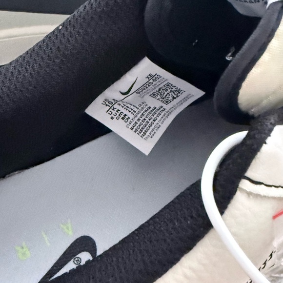 New Nike Air-force  low 1. 10.5 - Picture 5 of 9